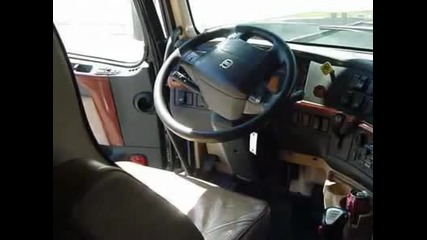 Volvo 880 Конски Сили - U S A 