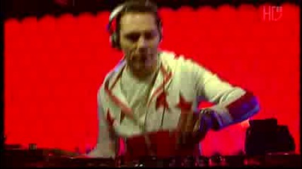 Dj Tiesto (live @ Disneyland Resort Paris) 1/5