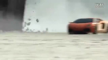 Разбиваща реклама на Lamborghini