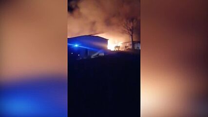 Пожар гори в стопански постройки край Арбанаси