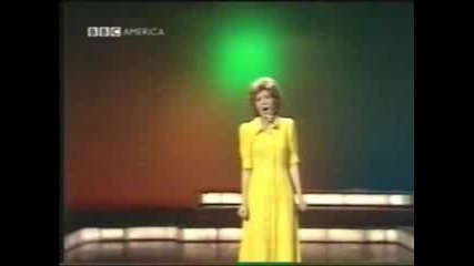 Cilla Black - Anyone Who Has A Heart