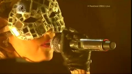Lady Gaga - Paparazzi (live at V Festival 2009) [23/08/09]