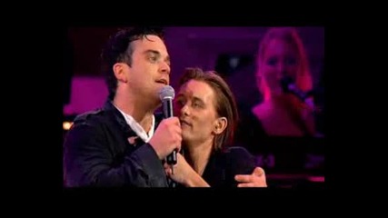 Robbie Williams - Back For Good (live At Knebworth (with Mark Owen) 03.08.03)