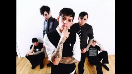 Good Charlotte - Broken Hearts Parade