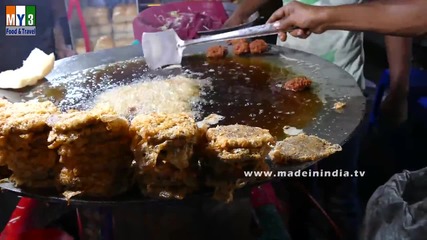 Бърза Храна на улицата в Мумбай - Chicken Kabab Pav
