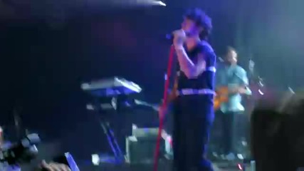 Kevin Jonas Singing Solo (live in Manila 2012) [jonas Brothers - First Time]