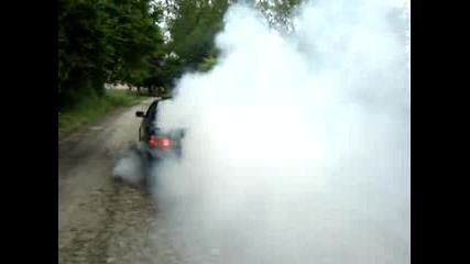 Bmw 316 burnout