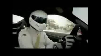 Audi R8 vs Porsche 911 Gt3 Drag Race 