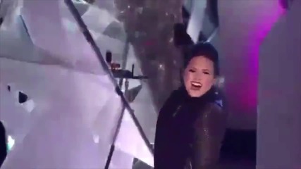 Demi Lovato - Really Don't Care Live - New Years Eve - Niagara Falls