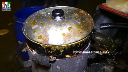 Бърза Храна на улицата в Мумбай - Red Pasta
