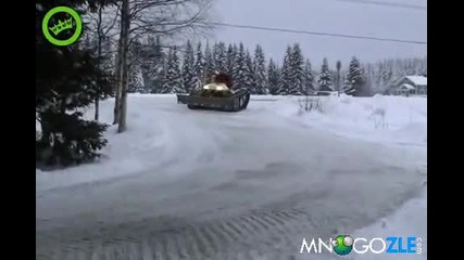 Дрифт със снегопочистваща машина
