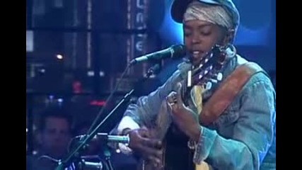lauryn hill - war in the mind (live) 