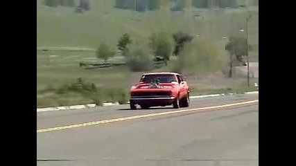 Chevy Camaro 1968 V8 