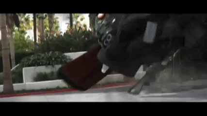 Skyline - Movie Clip Car Escape Official 