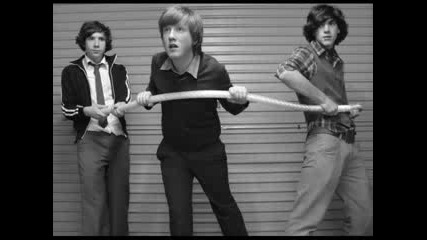 2 Door Cinema Club - Hands Off My Cash Monty 