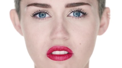 Miley Cyrus - Wrecking Ball