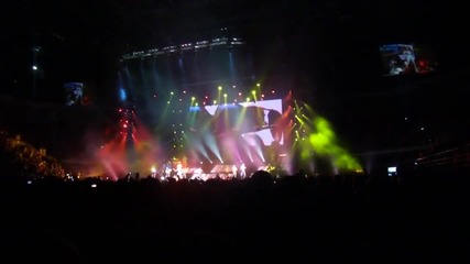 Jennifer Lopez - Live In Sofia 18.11.2012 Love Dont Cost a Thing
