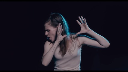 Christine and the Queens ft. Tunji Ige - No Harm Is Done (official 2o15)
