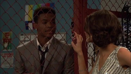 K. C. Undercover - Кейси Под Прикритие С01 Е01 Английско Аудио