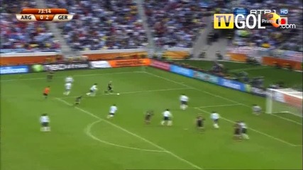 Бундес - Валяк Премина През Аржентина – 4:0 3.07.10 Hq