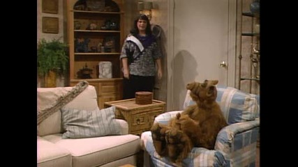 Alf е самотен