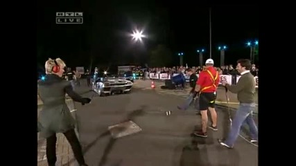 Как се удържа Lambo с голи ръце - Guiness World Record!