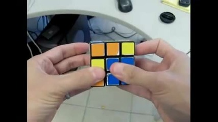 Как да подредим купчето на Рубик с 2 движения!