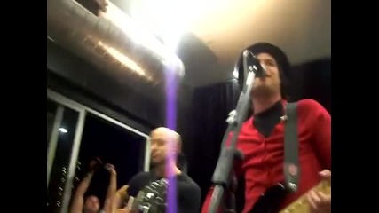 Simple Plan - When Im Gone (hot 30 Rooftop 2008)
