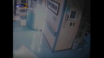Ангел заснет с камера в Болницата 