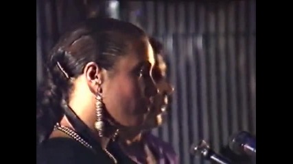 Jasmin Stavros - Pjevali su