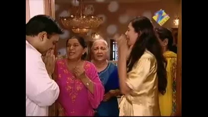 Meera stuck with Dadi - 3 Asks Jai for help .wmv