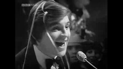 4 - The Alan Price Set - Dont Stop The Carnival (totp 15 - 2 - 1968)