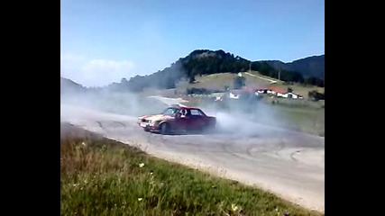 Bmw e30