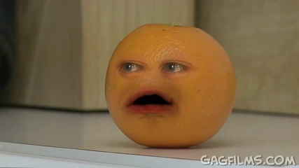 [смях] Досадният портокал - Wazzup