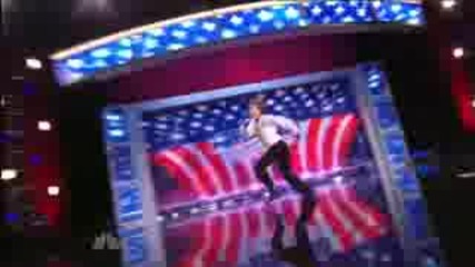 13 годишният танцьор който изправи публиката на крака в America s Got Talent 2009