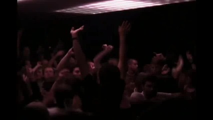 Moonbootica - Jump around (Promo Only)