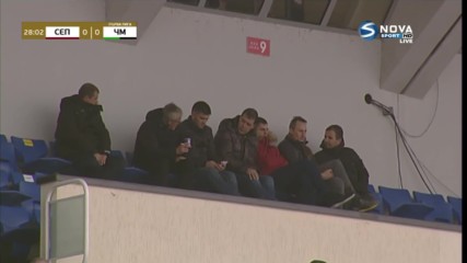 Петър Хубчев следи играчите на Септември и Черно море