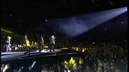 Eксклузивно! Rihanna - Whats my name @ Kiis Fm Jingle Ball * H D *