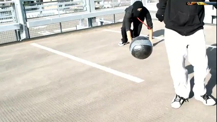 Freestyle Football Free Running Tricks (hd)