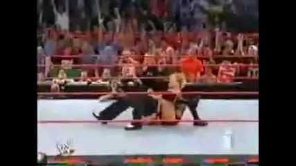 Завършващ финишър на Джеф Харди : Swanton Bomb