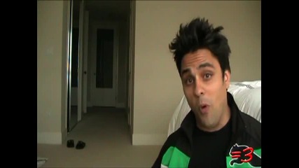 =3 by Ray William Johnson Ep 121 - Crazy Animals 