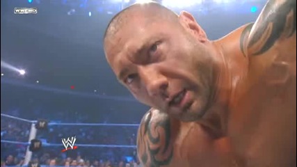 Batista се намесва в мача и прецаква Рей. | Smackdown 25/12/09 | 