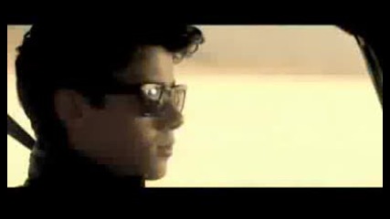 Jonas Brothers Paranoid Official Music Video (високо качество)