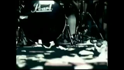Papa Roach - Getting Away With Murder