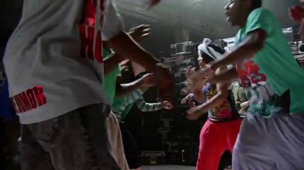 Яко - Break Dancing 