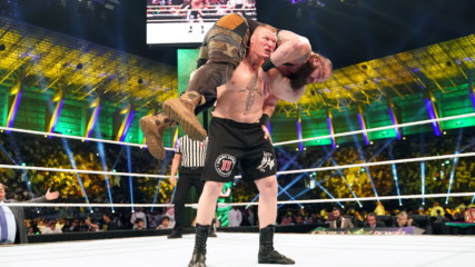 Brock Lesnar decimates Braun Stroman with repeated F5s: WWE Crown Jewel 2018 (WWE Network Exclusive)
