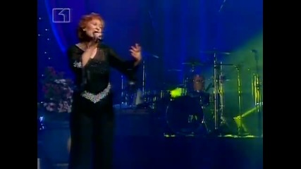 Мая Нешкова - Идва някой