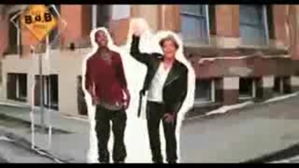 B.o.b feat. Bruno Mars - Nothing on you 