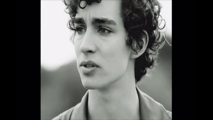 Robert - whos that chick 