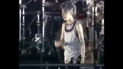 Miyavi kiss Maya